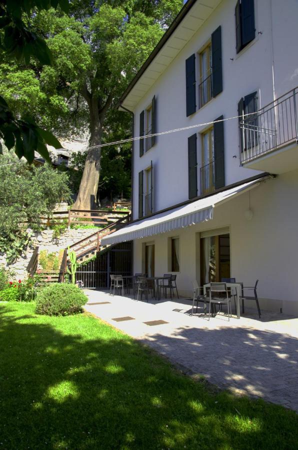 Hotel Garni Delle Rose Сенига Экстерьер фото